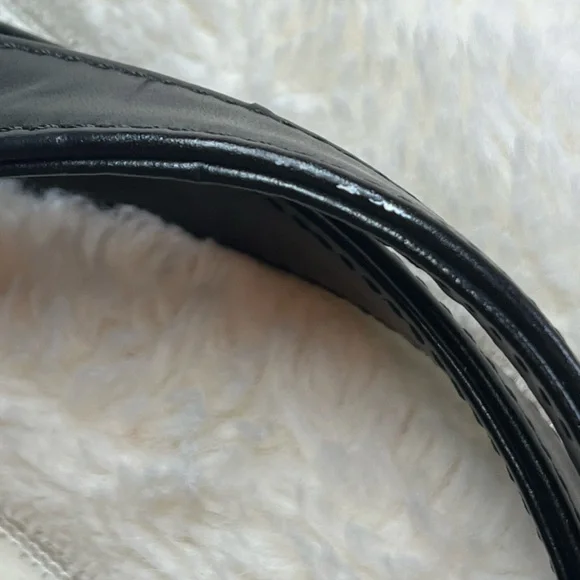 BALLY Made in Italy Classic Black Leather Handbag - Picture 8 of 12